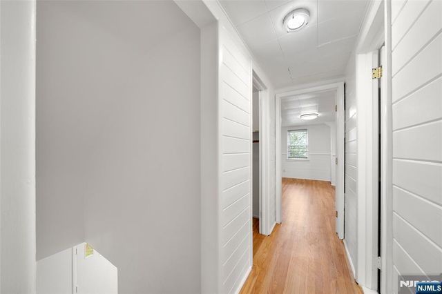 85 Serpentine Road, Demarest, NJ 07627