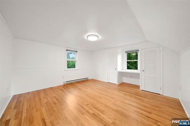 85 Serpentine Road, Demarest, NJ 07627