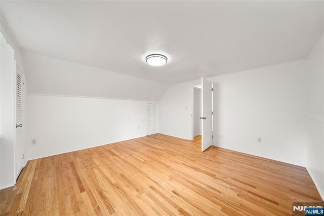 85 Serpentine Road, Demarest, NJ 07627