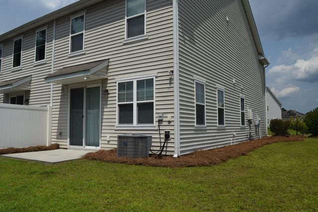 121 Wild Holly Drive, Moncks Corner, SC 29461