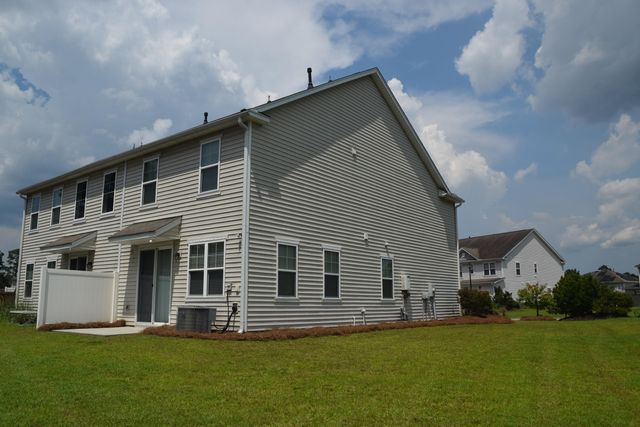 121 Wild Holly Drive, Moncks Corner, SC 29461