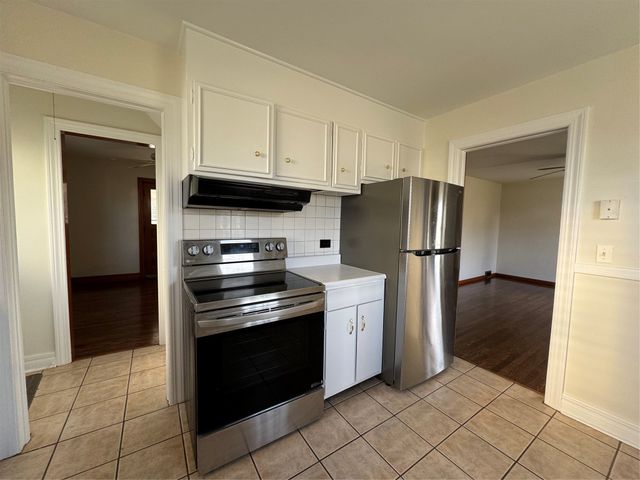 1147 W 31ST Street, Erie, PA 16508