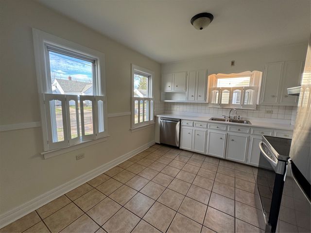 1147 W 31ST Street, Erie, PA 16508