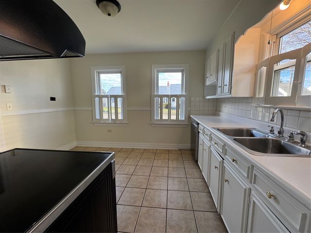 1147 W 31ST Street, Erie, PA 16508