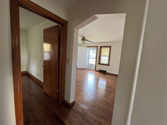 1147 W 31ST Street, Erie, PA 16508