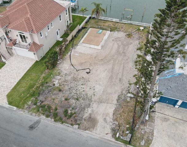 11100 5TH STREET E, Treasure Island, FL 33706