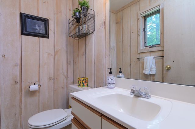 14 Mill Road, Dover, VT 05356