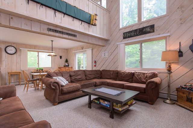 14 Mill Road, Dover, VT 05356