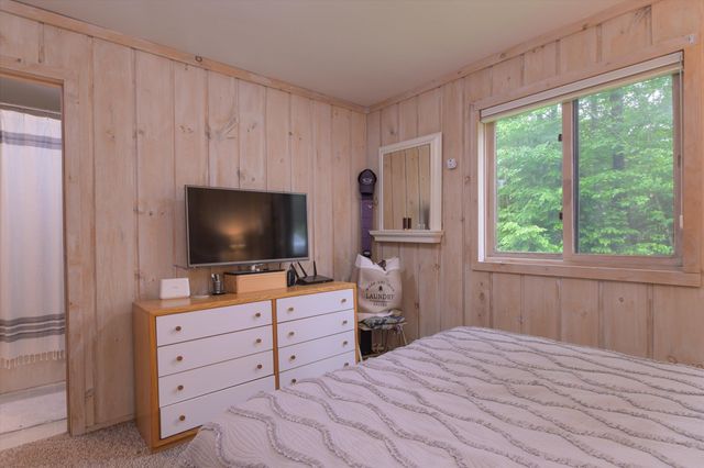 14 Mill Road, Dover, VT 05356