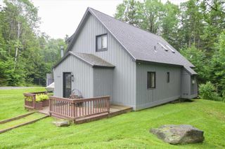 14 Mill Road, Dover, VT 05356