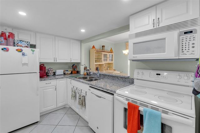 6238 7TH AVENUE W 6238, Bradenton, FL 34209