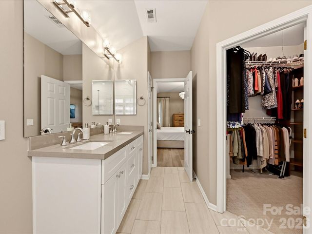 19706 Valiant Way, Cornelius, NC 28031
