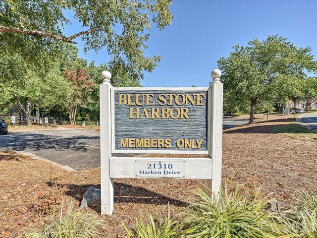 19706 Valiant Way, Cornelius, NC 28031