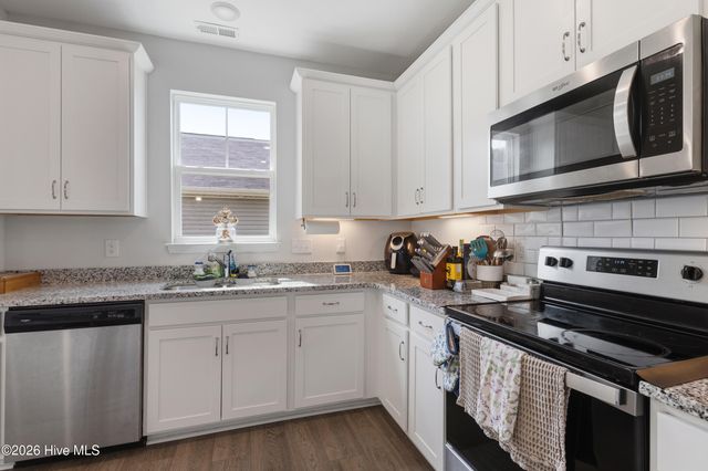 741 Landmark Cove, Calabash, NC 28467