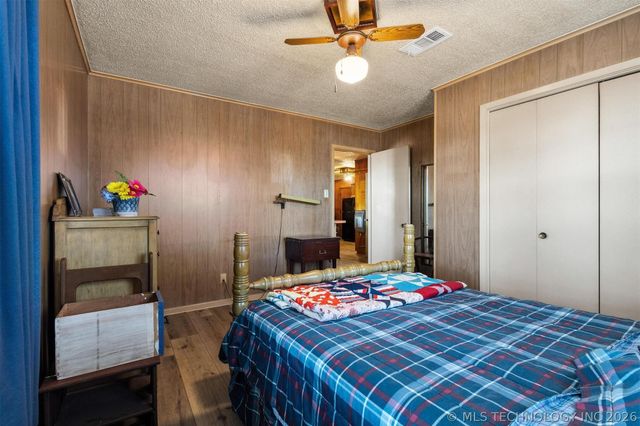 1296 Church Road, Silo, OK 74701