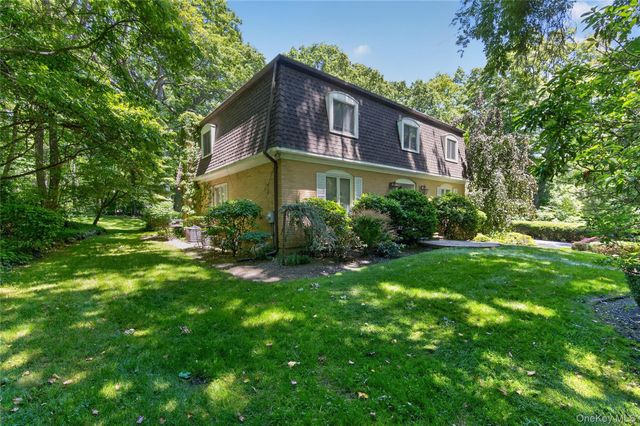 44 Koenig Drive, Oyster Bay Cove, NY 11771