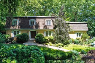 44 Koenig Drive, Oyster Bay Cove, NY 11771