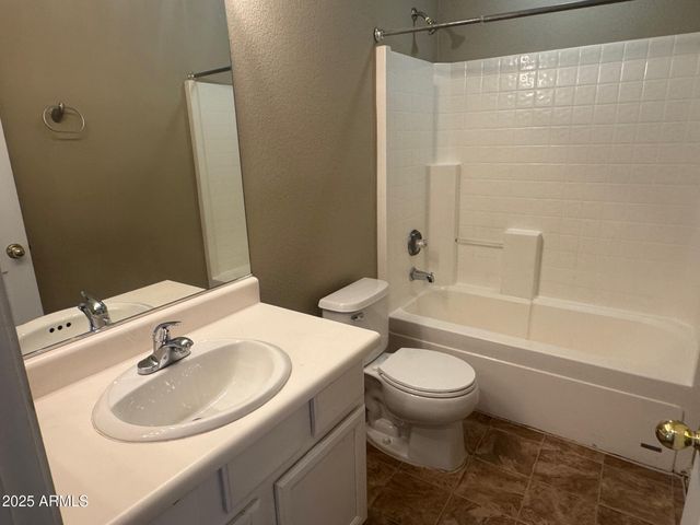 3569 W CHAMA Road, Glendale, AZ 85310