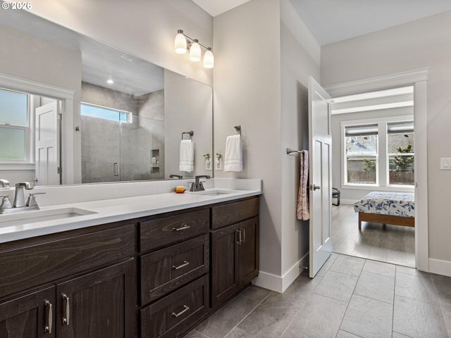 5607 Ne 134TH St, Vancouver, WA 98686