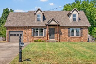 1112 Tobacco Rd, Clarksville, TN 37042