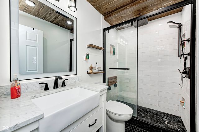 609 Maple Lane, Brownsburg, IN 46112