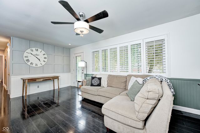 609 Maple Lane, Brownsburg, IN 46112