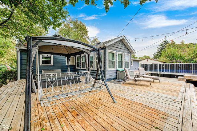 609 Maple Lane, Brownsburg, IN 46112