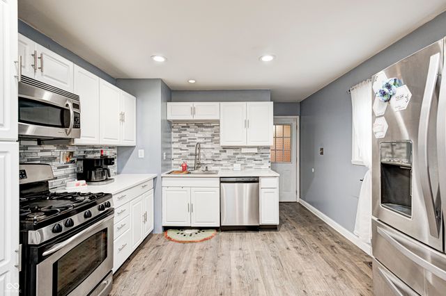 609 Maple Lane, Brownsburg, IN 46112