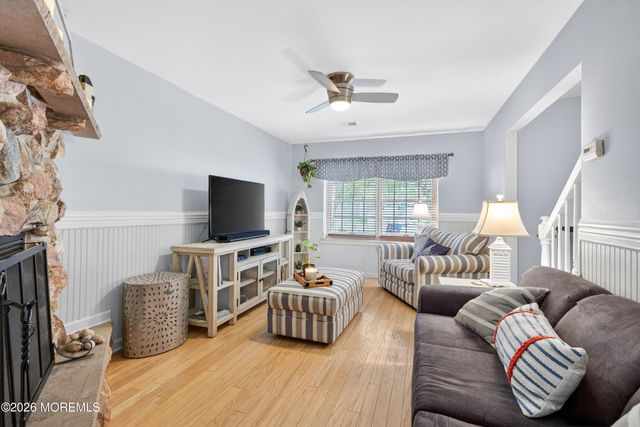 29 Bay Avenue, North Middletown, NJ 07748