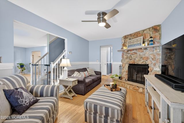 29 Bay Avenue, North Middletown, NJ 07748