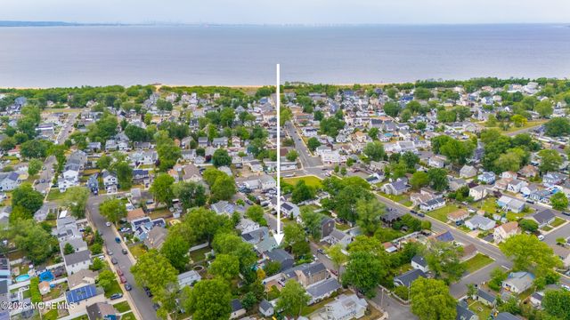 29 Bay Avenue, North Middletown, NJ 07748