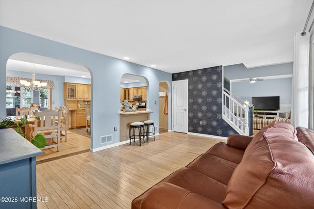 29 Bay Avenue, North Middletown, NJ 07748