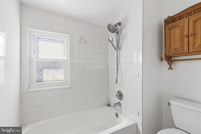8605 JESSICA LN, Perry Hall, MD 21128