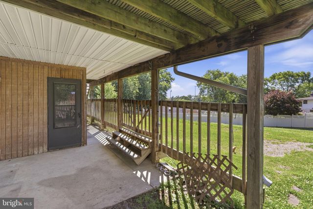 8605 JESSICA LN, Perry Hall, MD 21128