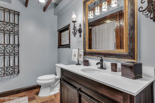 11 Mount Drive, Holmdel, NJ 07733