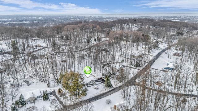 11 Mount Drive, Holmdel, NJ 07733