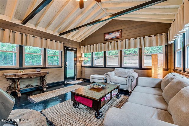 11 Mount Drive, Holmdel, NJ 07733