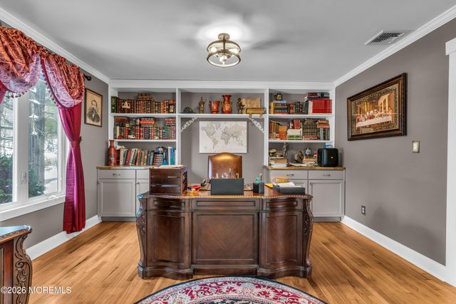 11 Mount Drive, Holmdel, NJ 07733