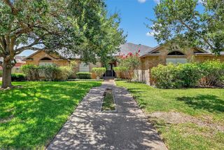 6153 Lemans Dr, Corpus Christi, TX 78414