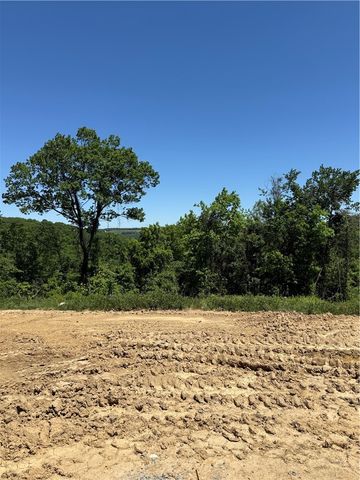 145 Smith Lane, Chippewa Twp, PA 15010