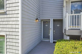 114 Rowayton Woods Drive 114, Norwalk, CT 06854