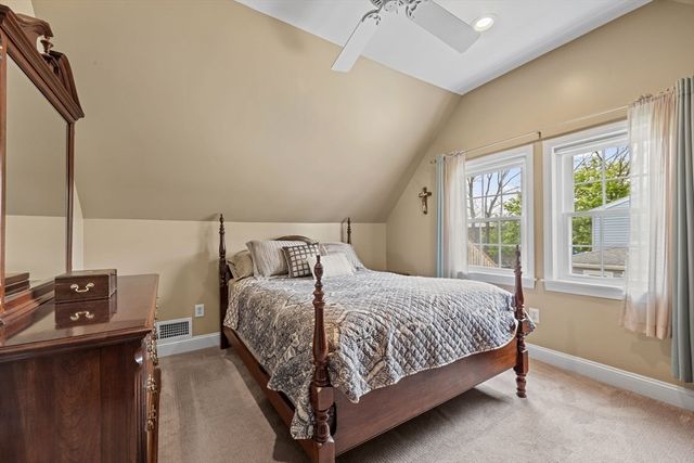 254 N Central St, East Bridgewater, MA 02333