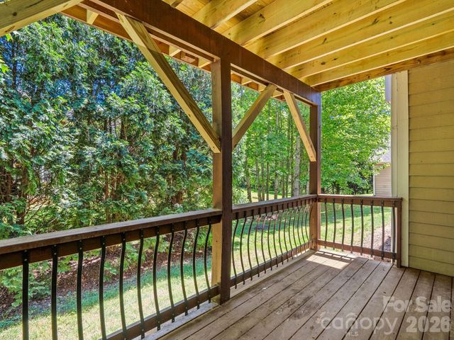 16 Jennlynn Drive, Arden, NC 28704