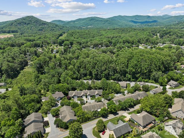 16 Jennlynn Drive, Arden, NC 28704
