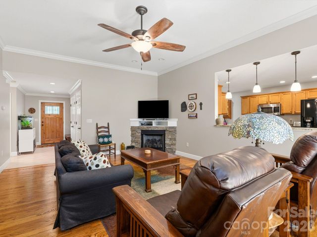 16 Jennlynn Drive, Arden, NC 28704