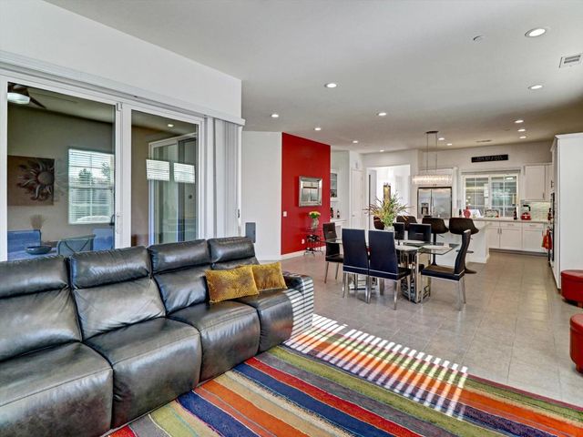 4559 Via Veneto, Palm Desert, CA 92260