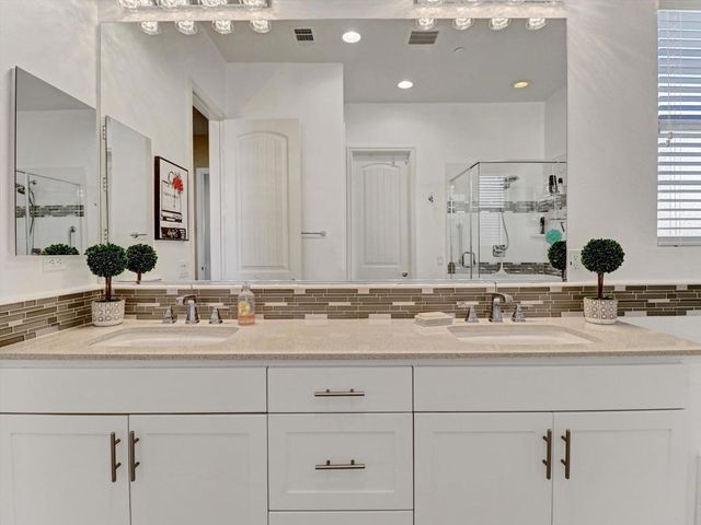 4559 Via Veneto, Palm Desert, CA 92260