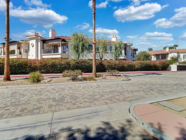 4559 Via Veneto, Palm Desert, CA 92260