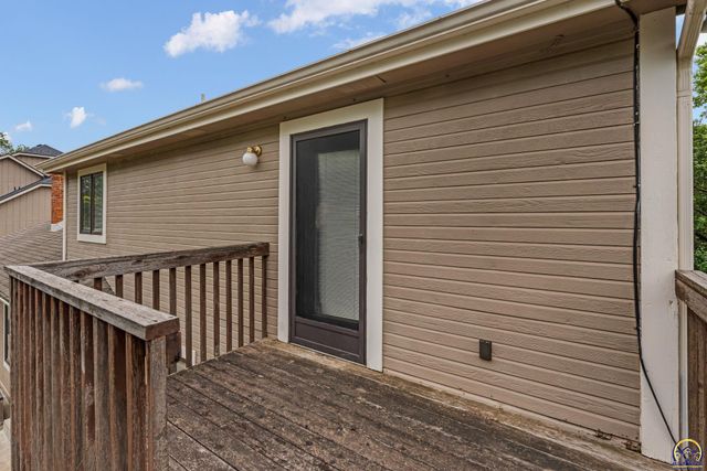 6236 SW 25th ST, Topeka, KS 66614