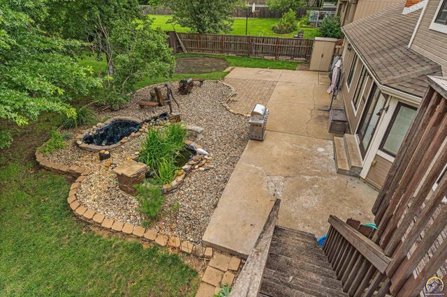 6236 SW 25th ST, Topeka, KS 66614